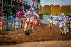 MXGP-MOTOCROSS-WORLD-CHAMIONSHIP-TEAM-BUYMX-YAMAHA2