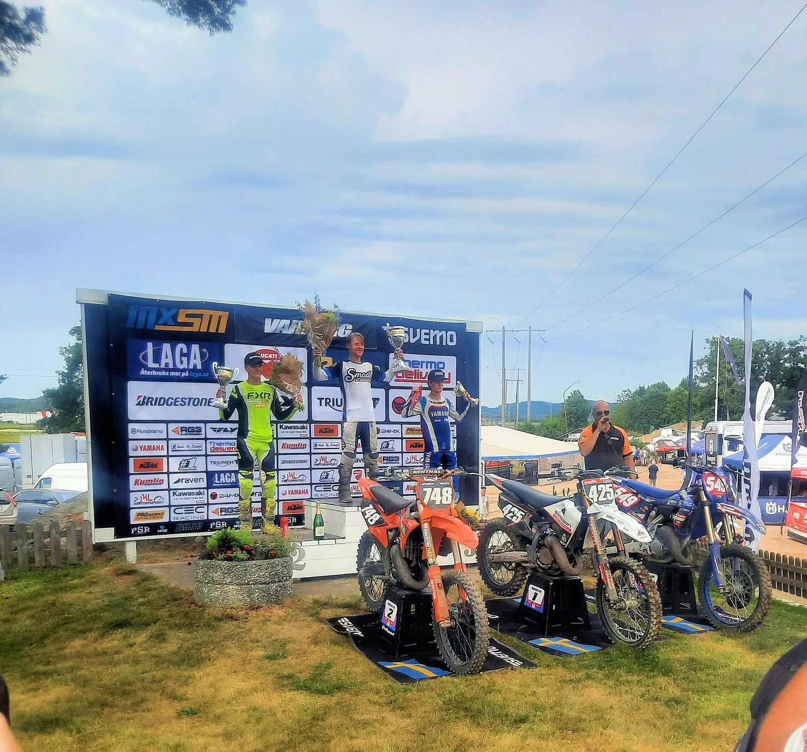 Siegerehrung in Varberg, Schwedische Motocross-Meisterschaft 2026: Storm Maymann auf Platz 3 der Tageswertung